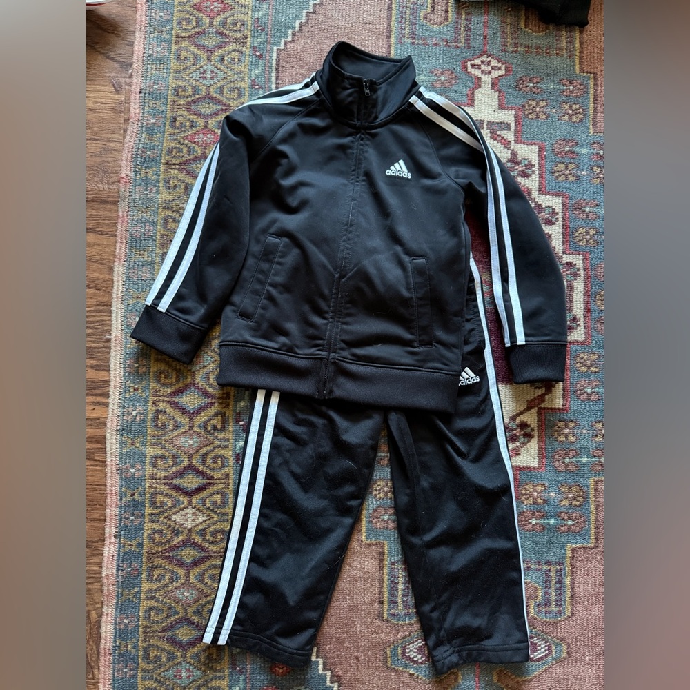 Adidas track suit - black and white 4T